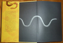 Load image into Gallery viewer, The Ballad of Songbirds and Snakes (A Hunger Games Novel) (The Hunger Games)