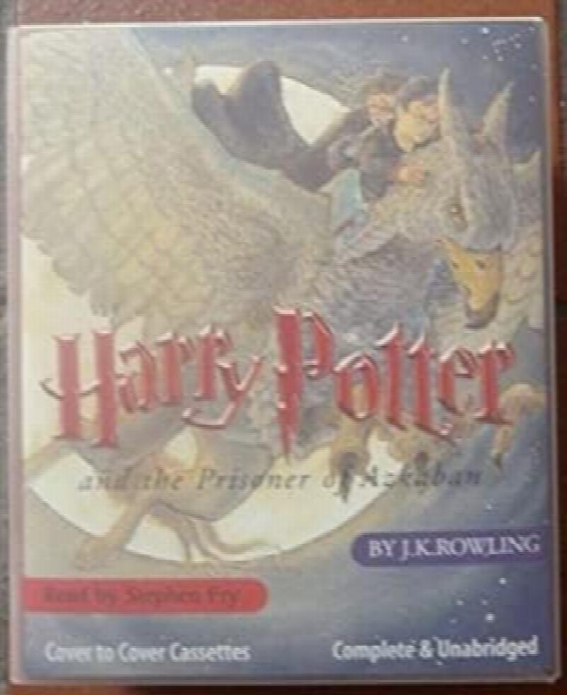 Harry Potter and the Prisoner of Azkaban (Complete and Unabridged 8 Audio Cassette Set)
