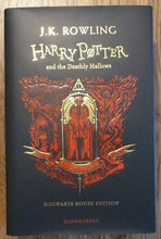 Load image into Gallery viewer, Harry Potter and the Deathly Hallows - Gryffindor Edition (Harry Potter House Editions)
